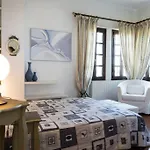 Aegean's Whispery Seafront * Horeftó