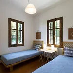 Aegean's Whispery Seafront Horeftó